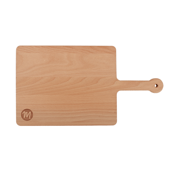 Schneidebrett aus Holz mit Griff und Logo.