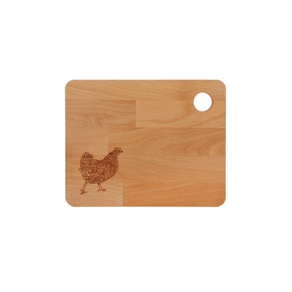 Ein Frühstücksbrett aus Holz mit dem Motiv Huhn.
